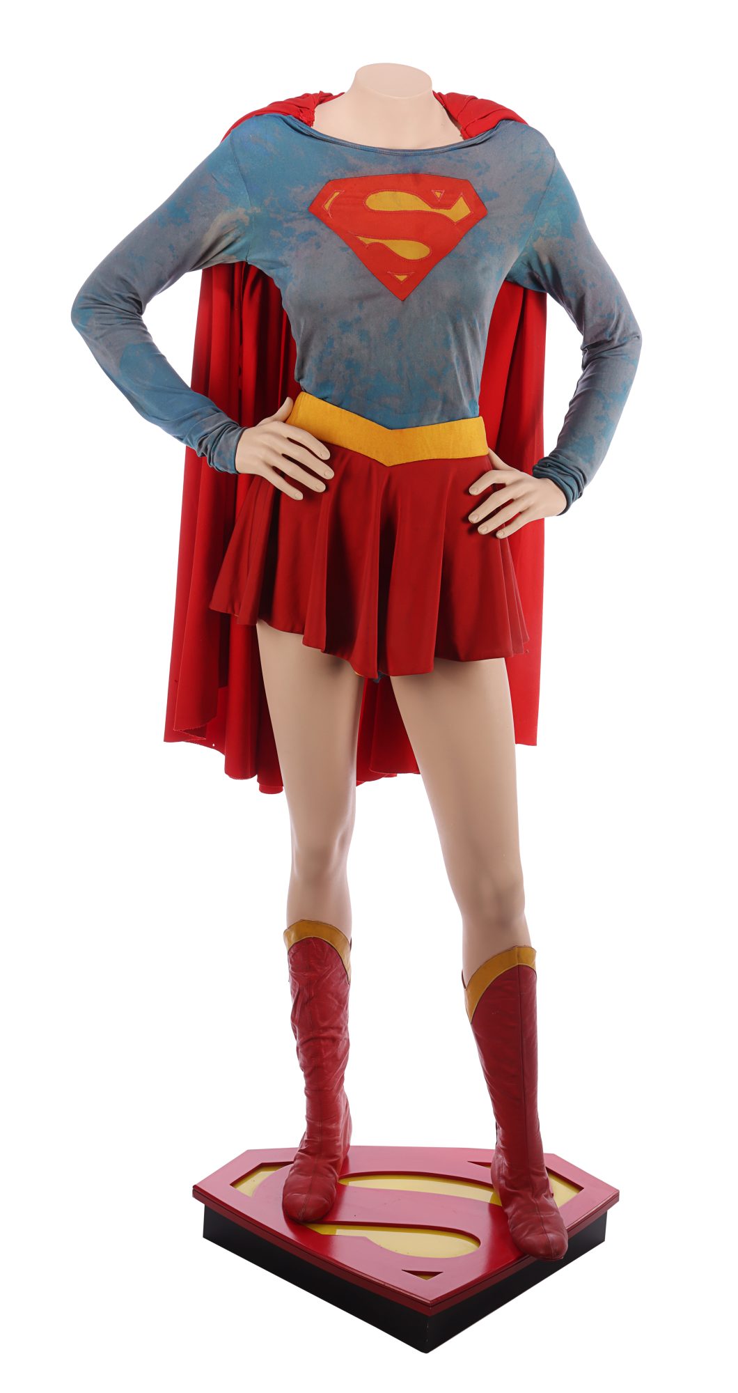 146698_Supergirl Helen Slater Flying Costume With C_1