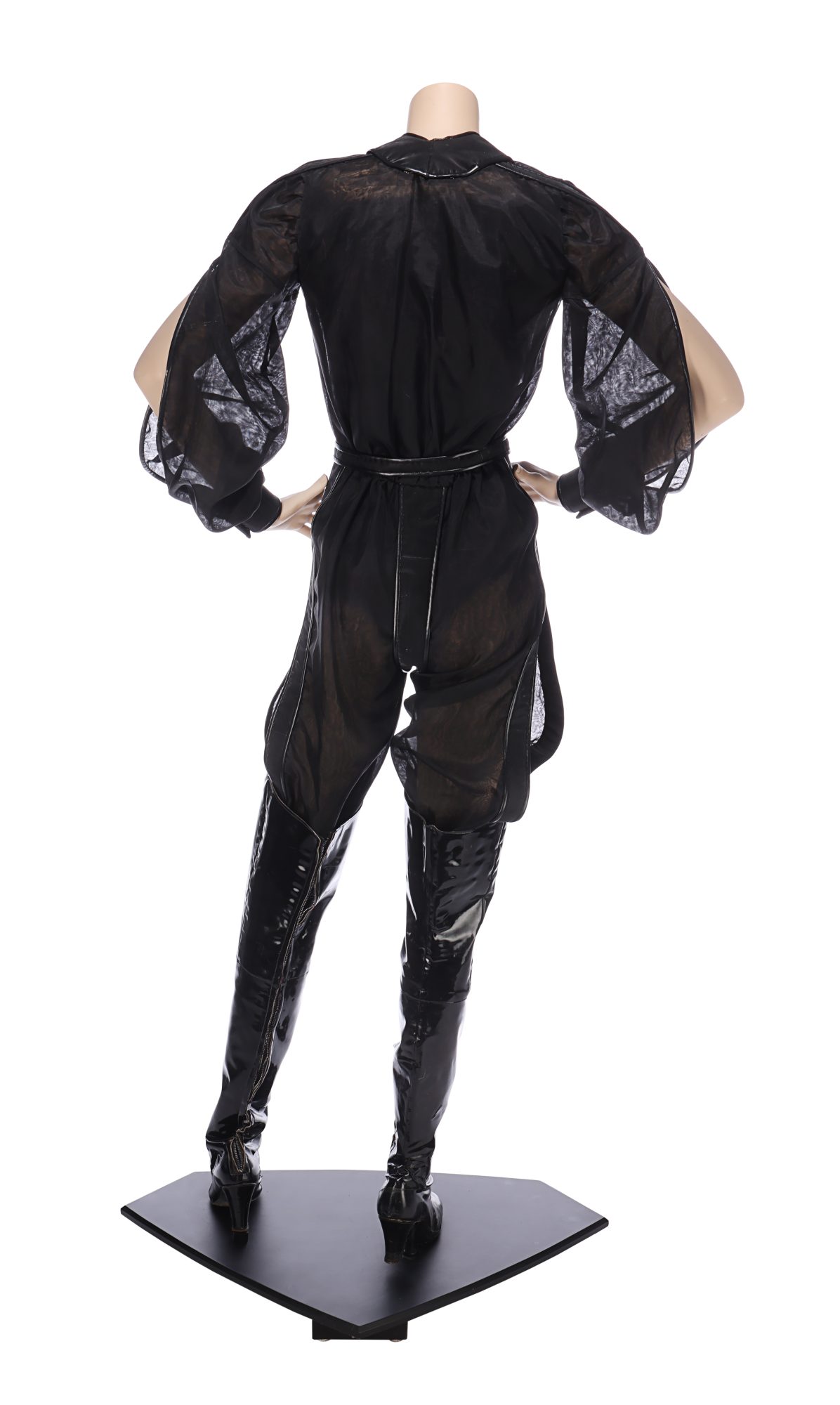 148254_Ursa Sarah Douglas Complete Costume_6
