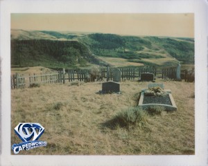 CW-STM-Smallville-cemetery-Polaroid-03