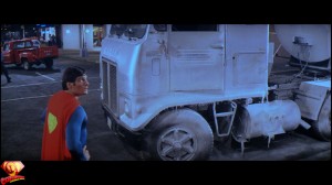 CapedWonder-SupermanII-RDC-Blu-ray-screenshot-614